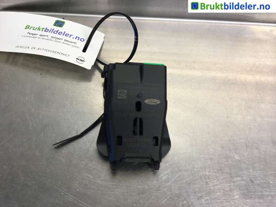 Sensor radar til Ford Mondeo 2014-2019 (Type V, Fase 1)  (FORD|DG9T-14F449-AG|)