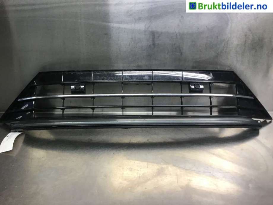 Grill til VW Tiguan 2016-2020 (Type II, Fase 1)  (VOLKSWAGEN||5NA 853 677)