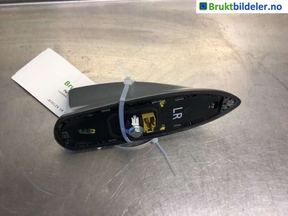 Antenne navigasjon til Toyota RAV4 2019-->> (Type V)  (TOYOTA|86760-52020|)