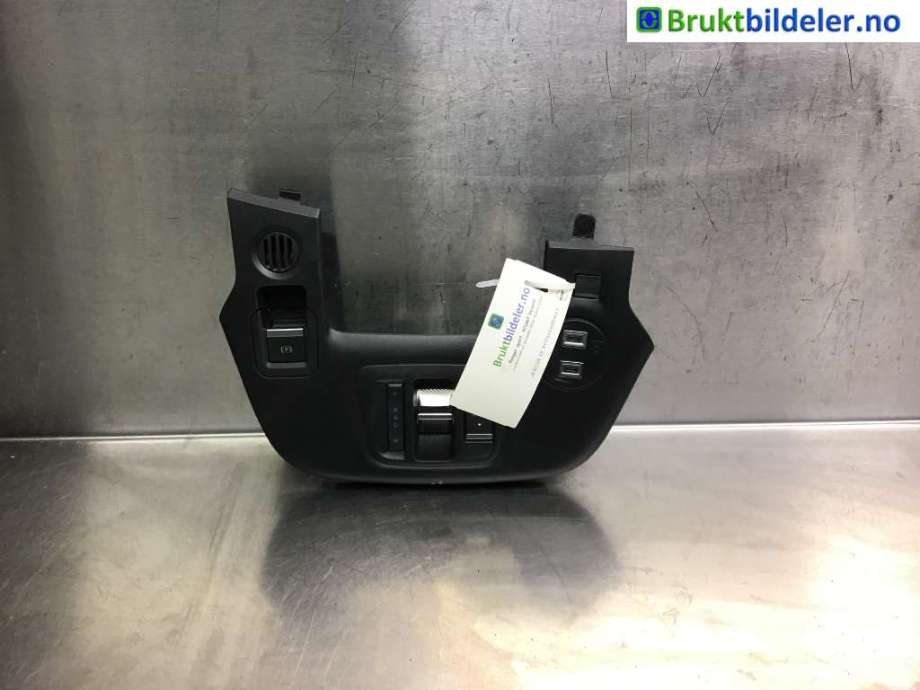 Bryter diverse til Toyota Proace City, 2020-->>  (TOYOTA|98 417 328 77)
