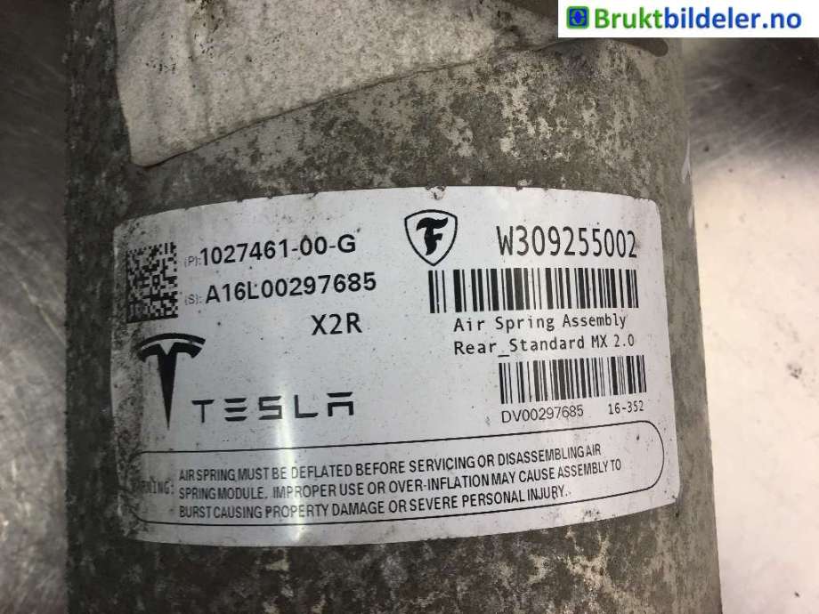 Fjærbein høyre bak til Tesla Model X 2016-->>  (TESLA|1027461-00-G|)