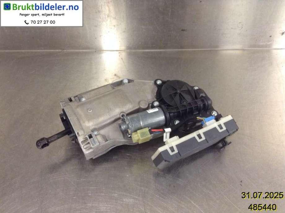 Baklukeåpner motor til Mercedes EQC, 2019-->>  (MERCEDES|A 099 906 47 03)