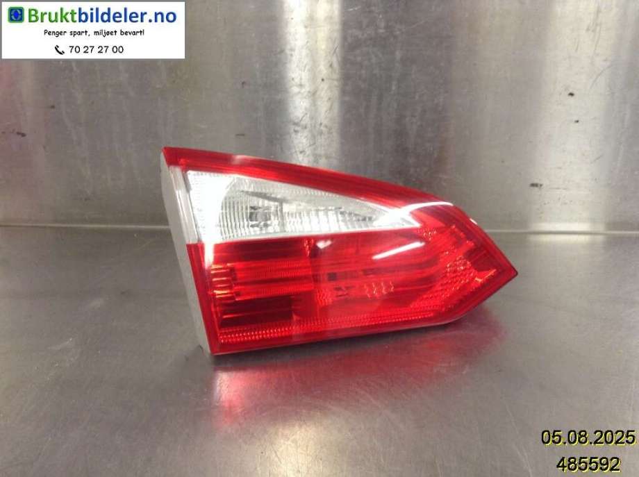 Baklykt venstre indre til Ford Focus, 2011-2014 (Type III, Fase 1)  (FORD|BM51-13A603-DC)