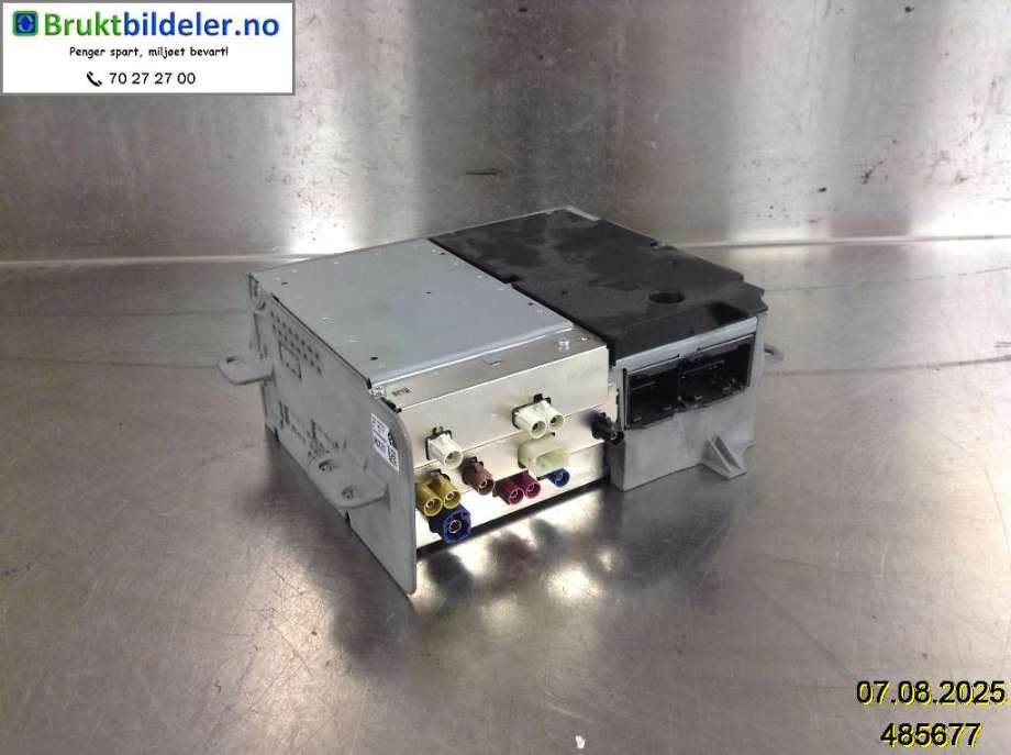 Bilstereo til Mercedes EQV 2020-->> (W447) (W447) (MERCEDES|A 447 900 40 17|)