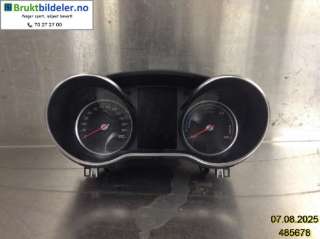 Instrumentpanel til Mercedes EQV, 2020->> (W447) (W447) (MERCEDES|A 447 900 72 16|A2C83805309033312)