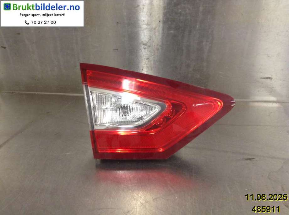 Baklykt venstre indre til Ford Mondeo, 2014-2019 (Type V, Fase 1)  (FORD|DS73-13A603-JE)