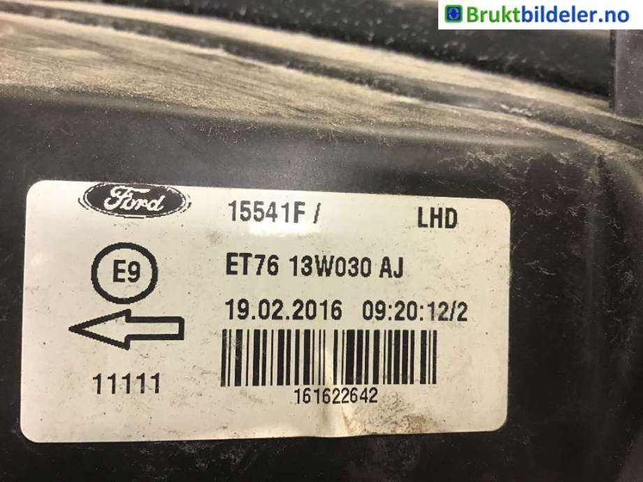 Frontlykt venstre halogen til Ford Transit Courier 2014-2018 (Type I, Fase 1)  (FORD|ET76-13W030-AJ|)