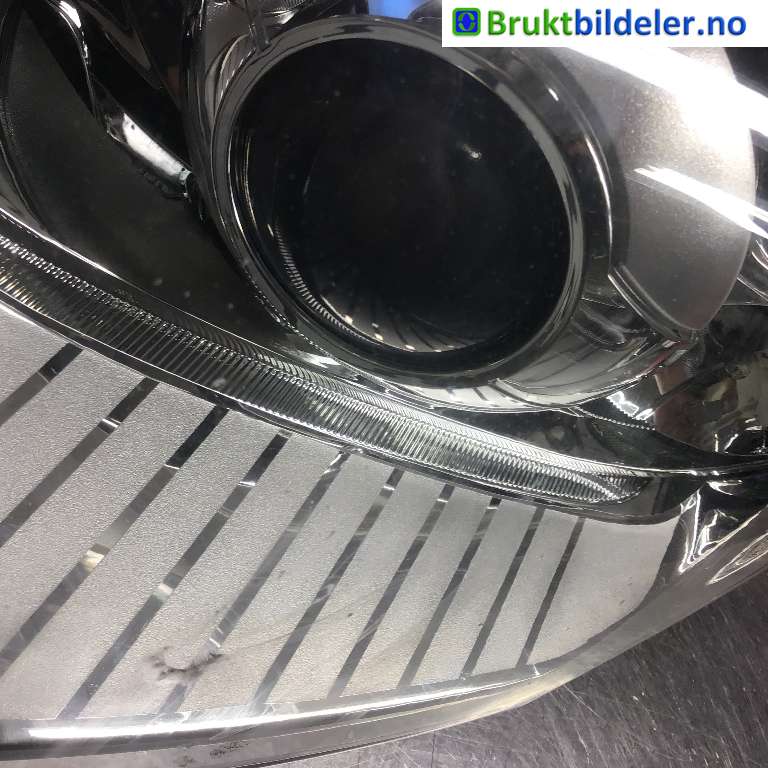 Frontlykt venstre xenon til Ford S-Max 2010-2015 (Type I, Fase 2)  (FORD|6M21-13D155-AL|1ZS 009 250-41|)