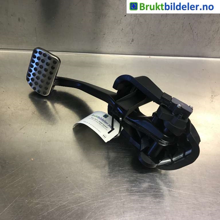 Pedal gass/brems/clutch til Mercedes EQC, 2019-->>  (MERCEDES|A 213 290 48 00)