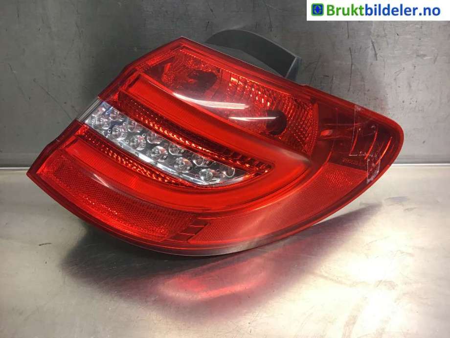 Baklykt høyre til Mercedes B-Klasse 2011-2018 (W246) (W246) (MERCEDES|A 246 820 06 64|)