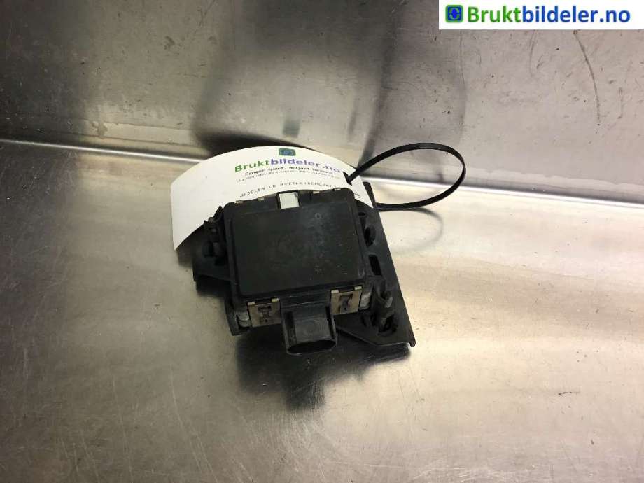 Sensor radar til Škoda Octavia 2013-2016 (Type III, Fase 1)  (SKODA|5Q0907561D|)