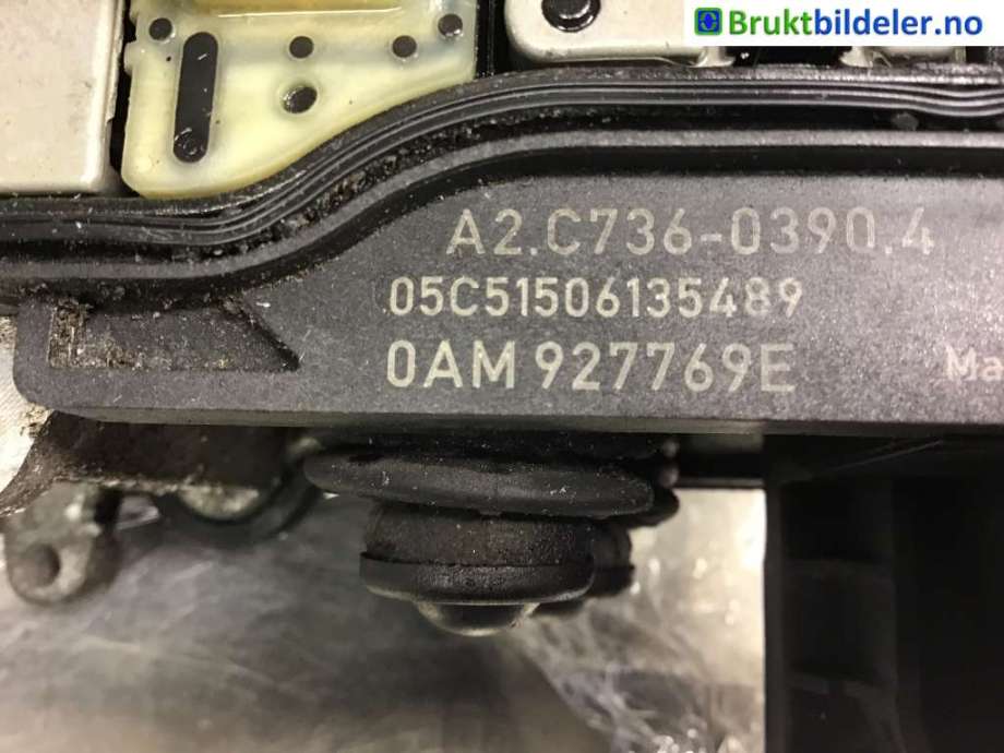 Diverse deler til Škoda Octavia 2013-2016 (Type III, Fase 1)  (SKODA|0AM927769E|)