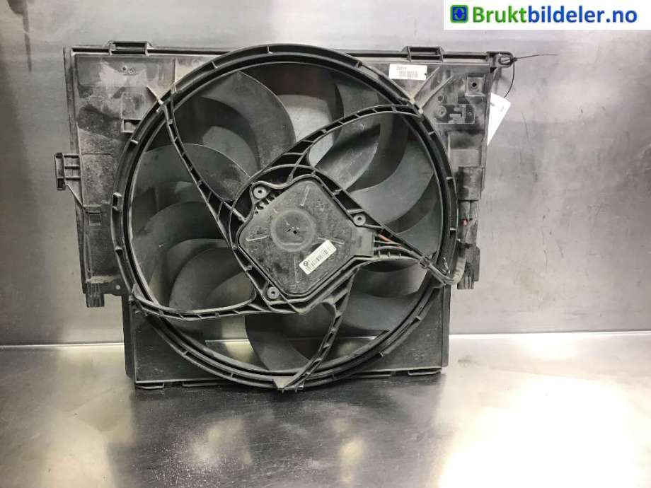 Kjølevifte til BMW 3-Serie 2012-2018 (F30/F31/F34) (F30/F31/F34) (BMW|17 42 7 640 508|500.0924|8 616 315-01)