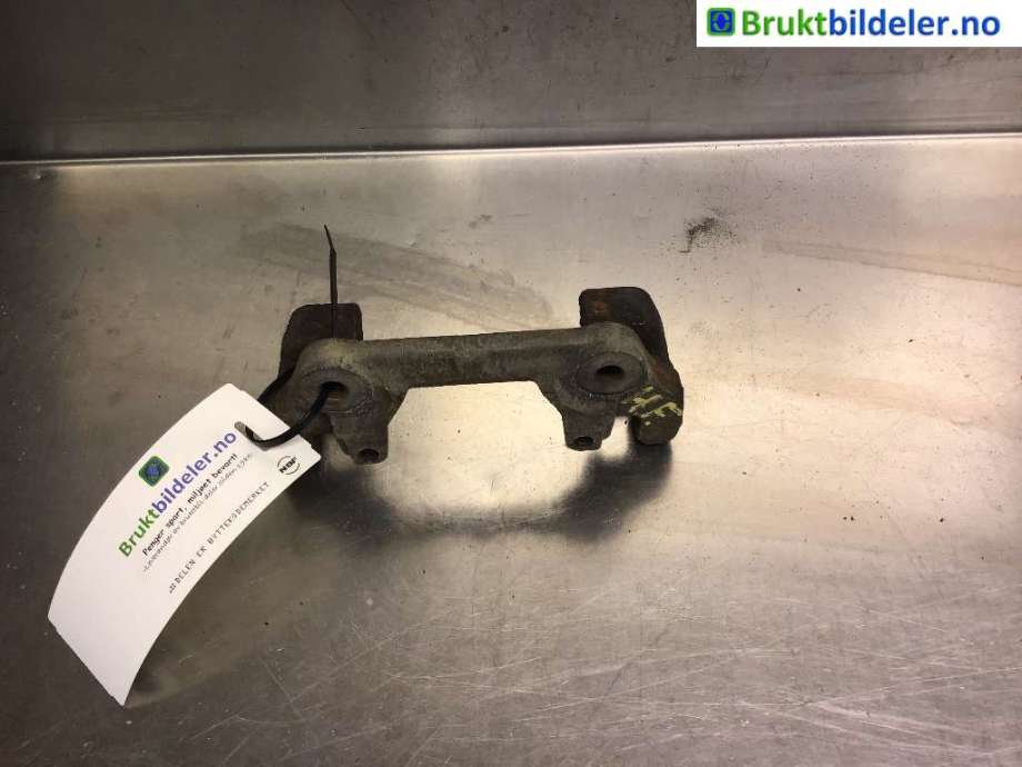 Bremsecaliper brakett til BMW 3-Serie, 2012-2018 (F30/F31/F34) (F30/F31/F34) (BMW|34 11 6 850 648)