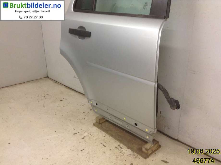 Dør høyre bak til Land Rover Freelander 2007-2014 (Type II)  (LAND-ROVER|LR001612||LR005851)