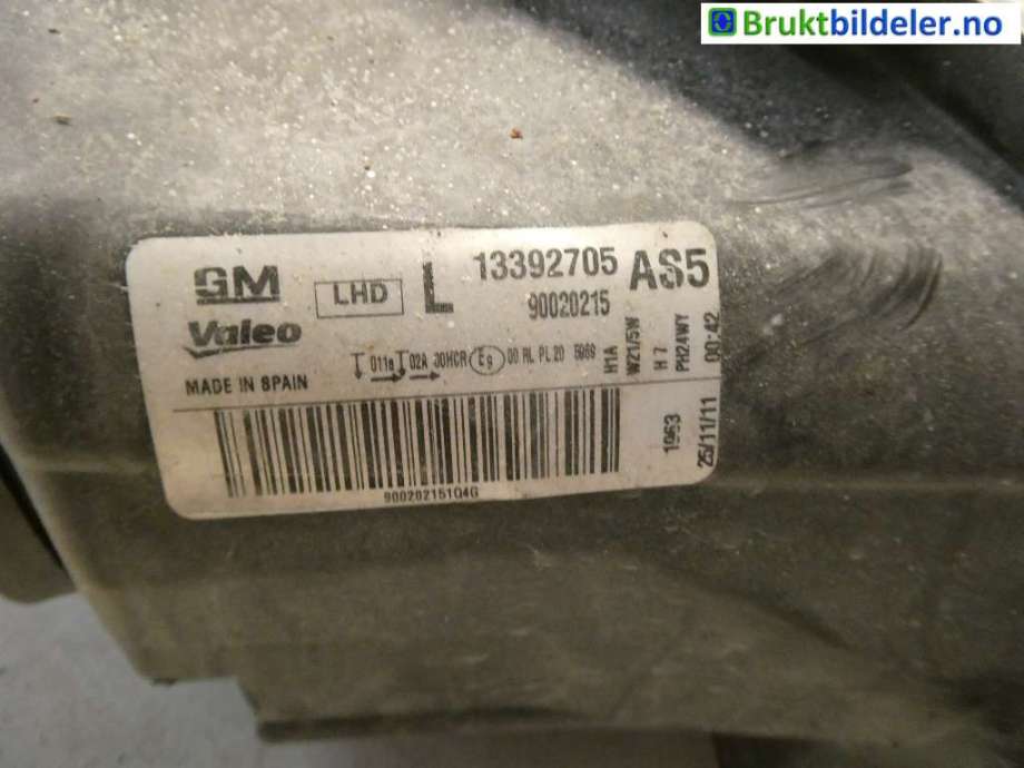 Frontlykt venstre halogen til Opel Corsa D 2006-2014  (OPEL|95511327||13392705)