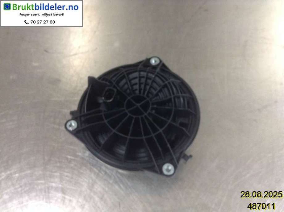 Bakluke/bakdør håndtak til VW Golf VI 2008-2012  (VOLKSWAGEN|3C5 827 469 E|)