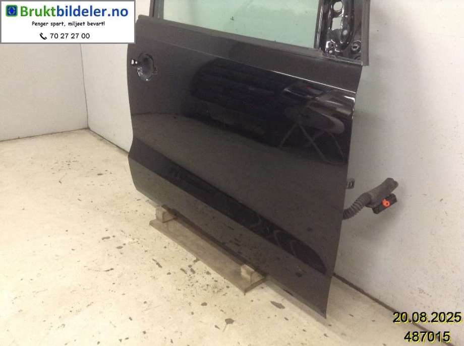 Dør høyre foran til VW Polo 2009-2014 (Type V, Fase 1)  (VOLKSWAGEN|6R4 831 056 J|)