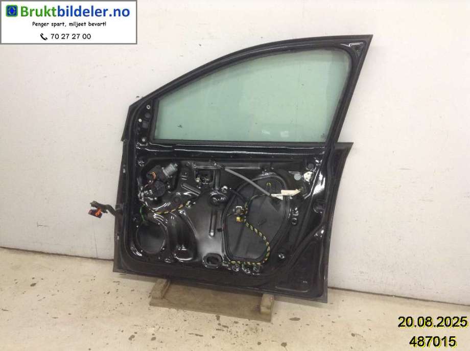 Dør høyre foran til VW Polo 2009-2014 (Type V, Fase 1)  (VOLKSWAGEN|6R4 831 056 J|)