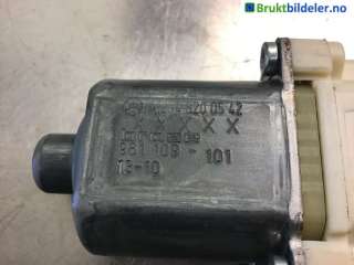 Viskermotor frontrute til Mercedes E-Klasse,  (W212) (MERCEDES|3 397 021 442|1 397 220 666)