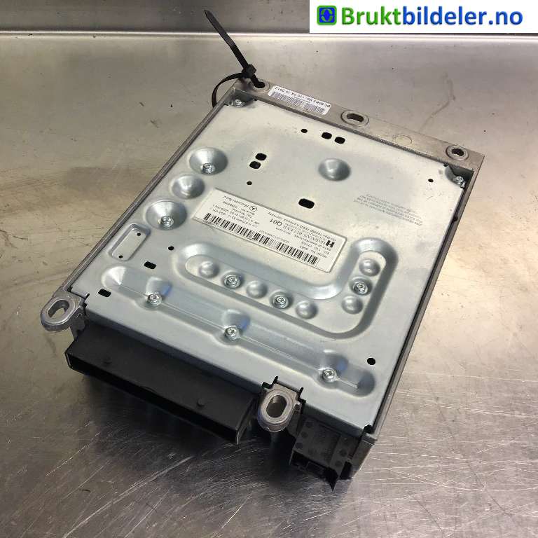 Bilstereo forsterker til Mercedes E-Klasse 2013-2016 (Fase 2) (W212) (W212) (MERCEDES|A 212 900 52 13|D3964026|)