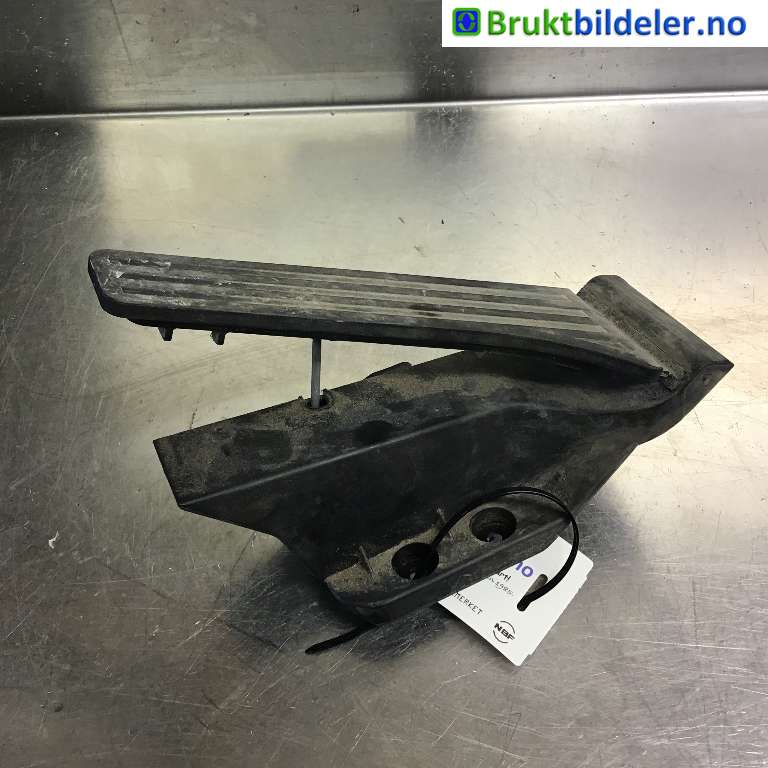 Pedal gass til Mercedes E-Klasse, 2013-2016 (Fase 2) (W212) (W212) (MERCEDES|A 451 300 00 00)