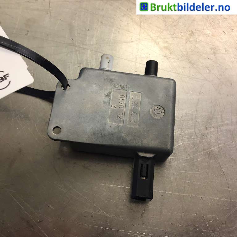 Antenne forsterker til Mercedes E-Klasse 2013-2016 (Fase 2) (W212) (W212) (MERCEDES||ZL 0410 059 339)