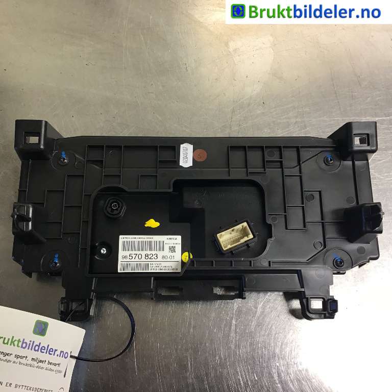 Instrumentpanel til Toyota Proace City 2020-->>  (TOYOTA|SU001B5282|K9MCA|9857082380-01)