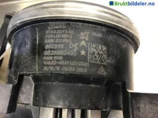 Tåkelykt venstre foran til Peugeot 5008, 2017->> (Type II)  (PEUGEOT|98 269 604 80)