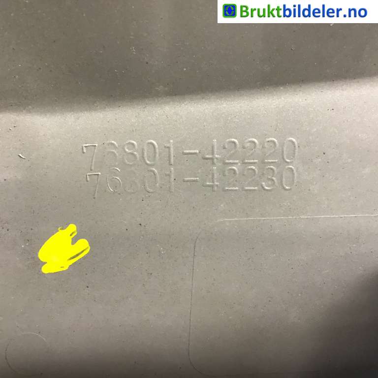 Grill til Toyota RAV4 2013-2015 (Type IV, Fase 1)  (TOYOTA|76801-42220|)