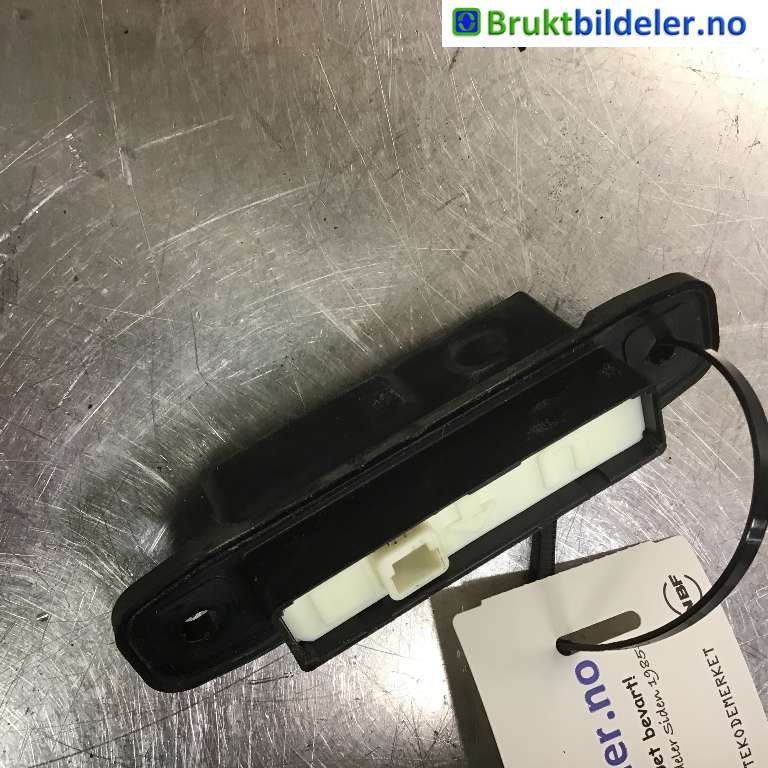 Bryter baklukeåpner til Toyota RAV4 2013-2015 (Type IV, Fase 1)  (TOYOTA||965-FL)