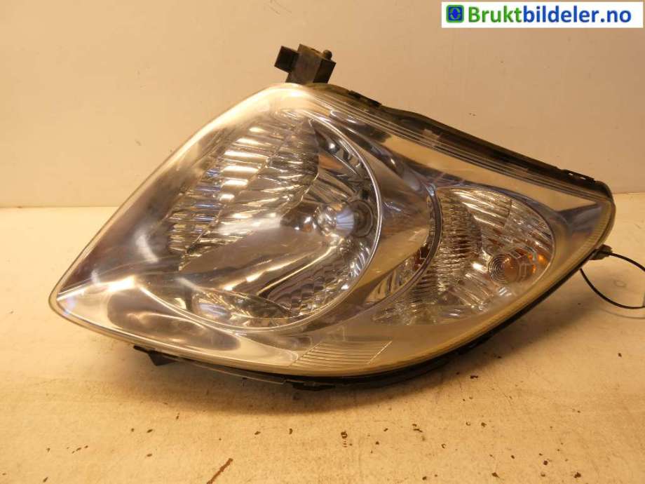 Frontlykt høyre halogen til Suzuki Swift, 2005-2010 (SUZUKI|35120-62J11)