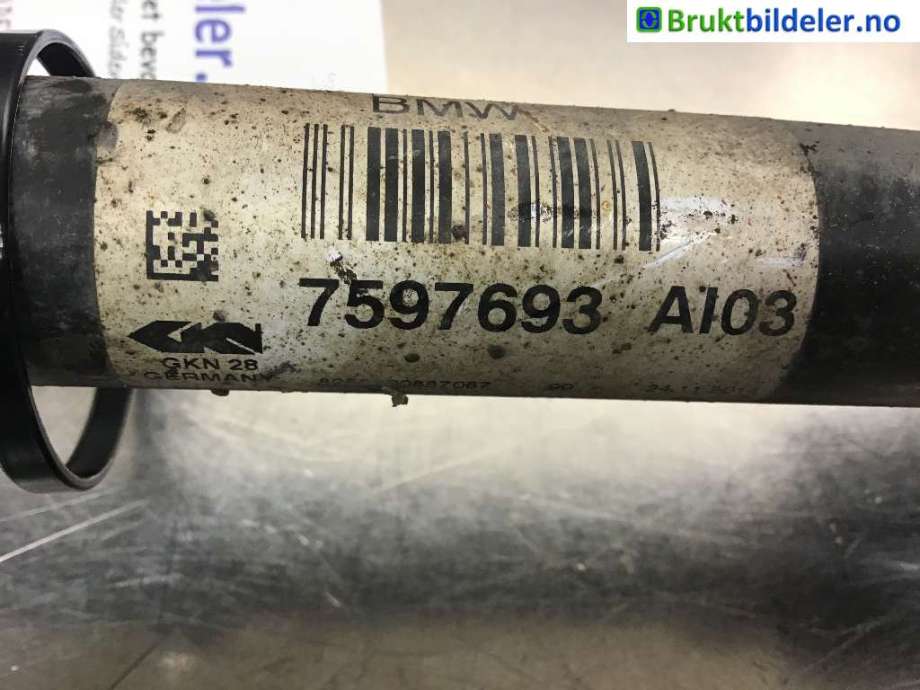 Drivaksel venstre foran til BMW 4-Serie, 2013-2020 (F32/F33/F36) (F32/F33/F36) (BMW|31 60 7 597 693)