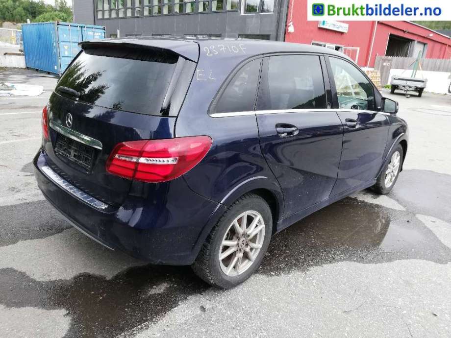 Dør høyre bak til Mercedes B-Klasse, 2011-2018 (W246) (W246) (MERCEDES|)