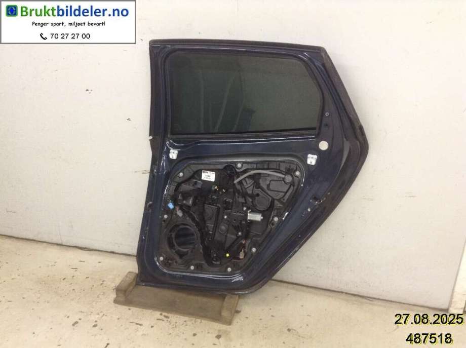 Dør høyre bak til Volvo V40 2012-2019  (VOLVO|32351000|)