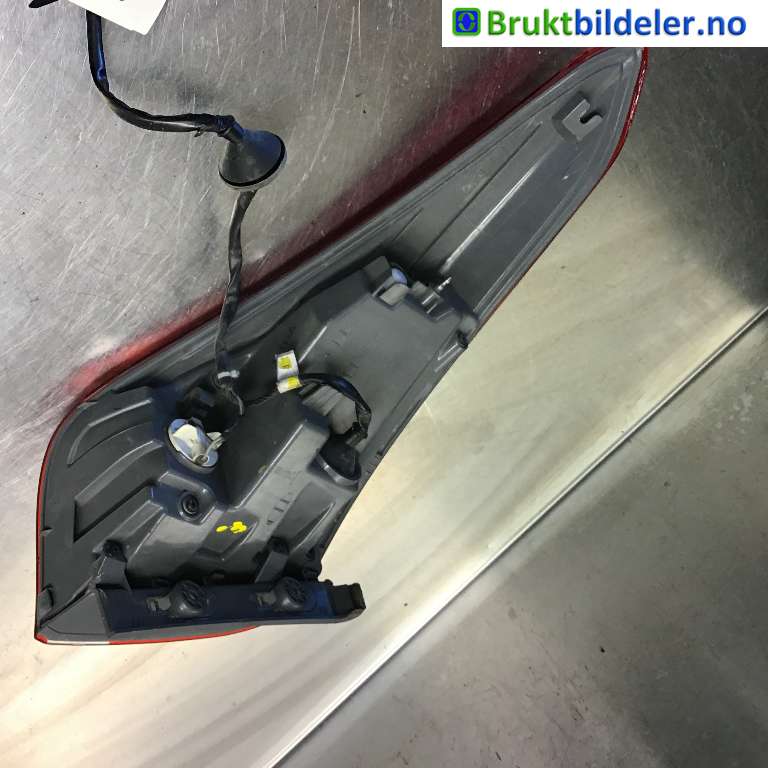 Baklykt høyre til Hyundai i40 2012-2017  (HYUNDAI|92402-3Z000|)