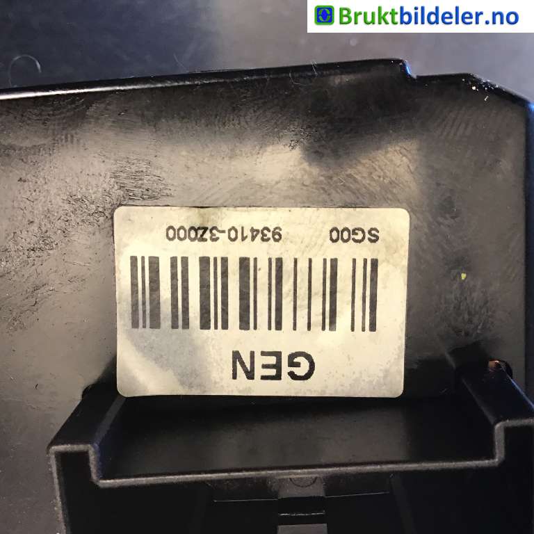 Bryter blink til Hyundai i40 2012-2017  (HYUNDAI|934103Z000|)