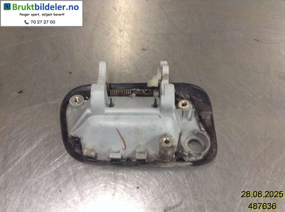 Bakluke/bakdør håndtak til Toyota RAV4 2000-2006 (Type II) (TOYOTA|69090 42060B0|)