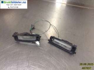 Skiltlys til Toyota RAV4, 2000-2006 (Type II)  (TOYOTA|)