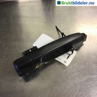 Dørhåndtak utv høyre til Toyota Avensis,   (TOYOTA|6920105060|2.42.302)