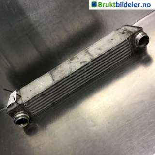 Intercooler til BMW 5-Serie, 2003-2010 (E60/E61) (E60/E61) (BMW|17 51 7 795 823-01|F6438000)