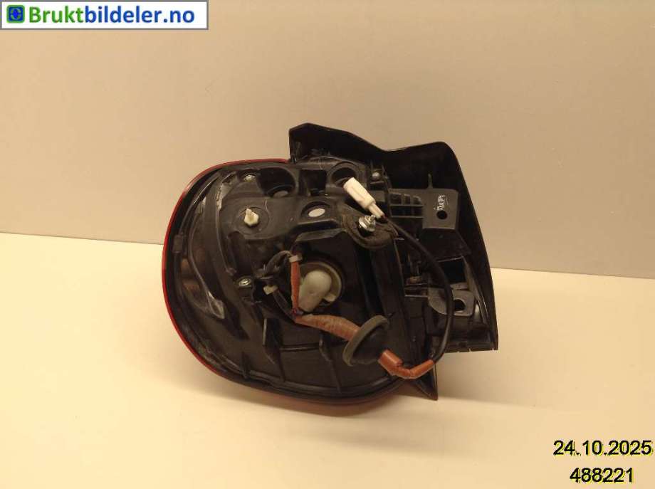 Baklykt høyre til Mazda MX-30 2020-->>  (MAZDA|DN4J-51-150|)