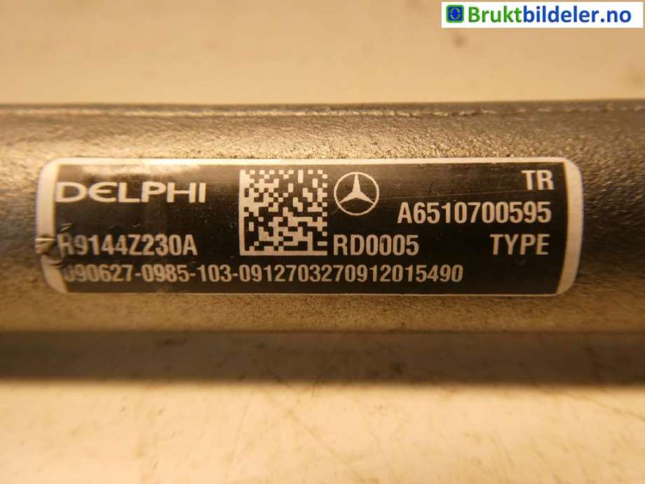 Dyseskinne (fuelrail) til Mercedes GLK 2008-2015 (X204) (X204) (MERCEDES|A 651 070 05 95|)