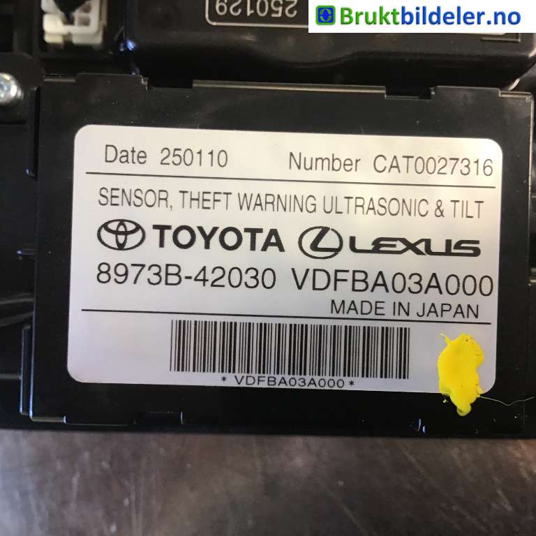 Tak konsoll til Toyota bZ4X 2022-->>  (TOYOTA|8973B-42030|CAT0027316|867E1-780220)