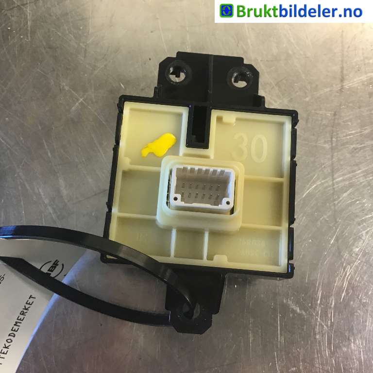 Bryter elektrisk håndbrekk/parkbrems til Toyota bZ4X 2022-->>  (TOYOTA|8439042030|)