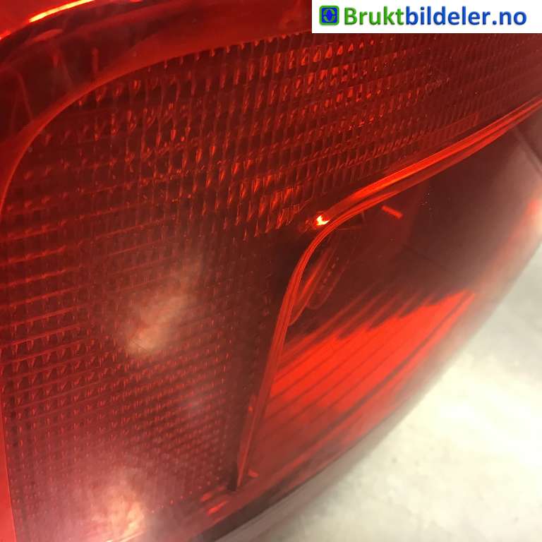Baklykt venstre til VW Sharan 2010-->> (Type II)  (VOLKSWAGEN|7N0 945 095 G|89504946|)