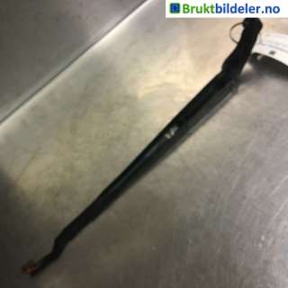 Viskerarmer frontrute til Toyota Auris, 2015-2019 (Type II, Fase 2)  (TOYOTA|8522102310)