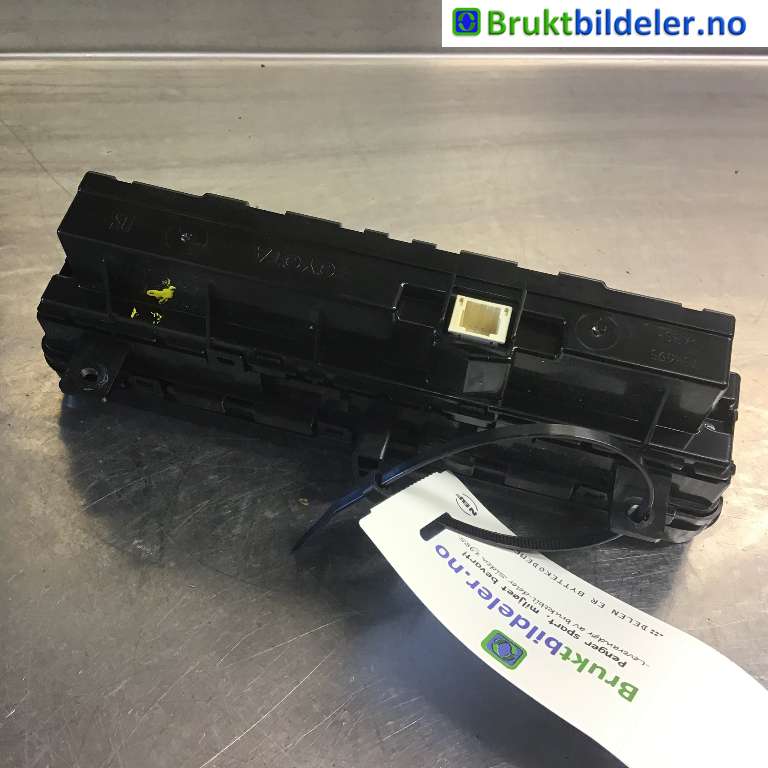 Varmeapparat betjening til Toyota Auris 2015-2019 (Type II, Fase 2)  (TOYOTA|55900-02C60|386-0U74A|)
