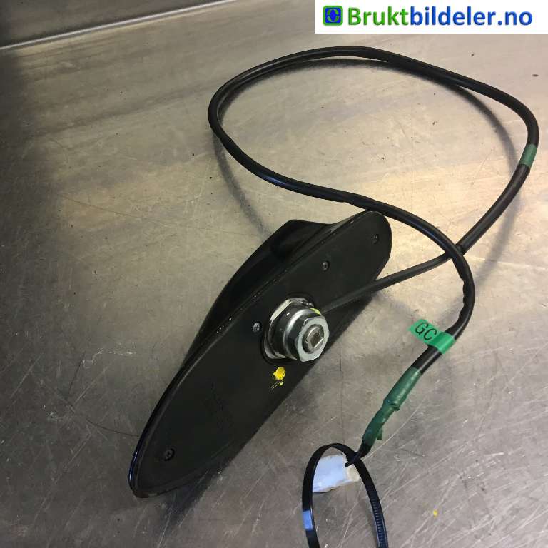 Antenne navigasjon til Toyota Auris 2015-2019 (Type II, Fase 2)  (TOYOTA|8630002500C0|V3-10838C|)