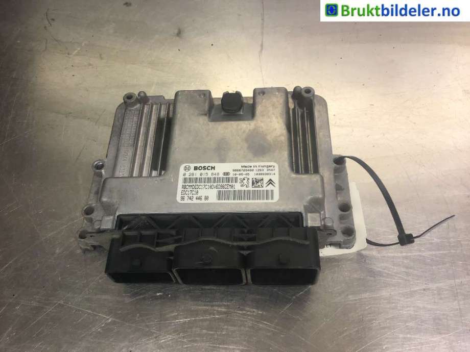 Styreenhet motor til Citroën C3 2010-2016 (Type II)  (CITROEN|96 742 446 80|0 281 015 848|)